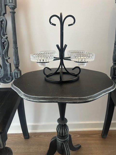 Dekorativ Ljusstake med Plats för Fyra Ljus – Svenskt Hantverk