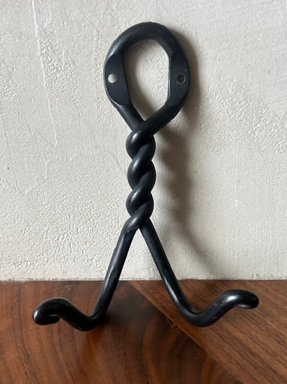 Svensktillverkad Jackhängare i Smide